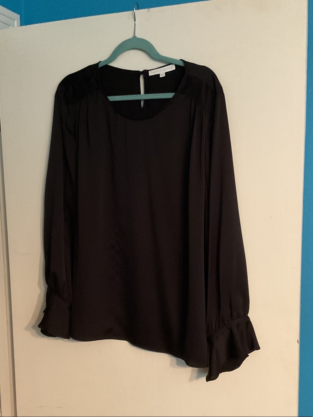 Preston & York Black Long-Sleeve Ruffle Cuff Blouse